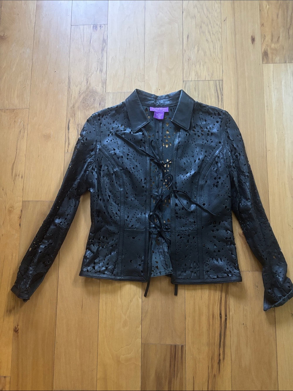 Suzanne Somers collection Black Laser-Cut Leather Jacket with Tie Front size s